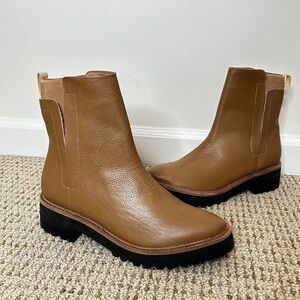 Kaanas Brown Leather Chelsea Boots Revolve Women’s size 8